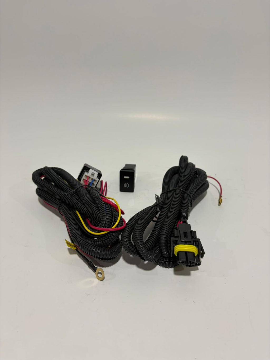 Kit Neblineros Toyota Hilux D-Cab DX 2.4 2020 Completo